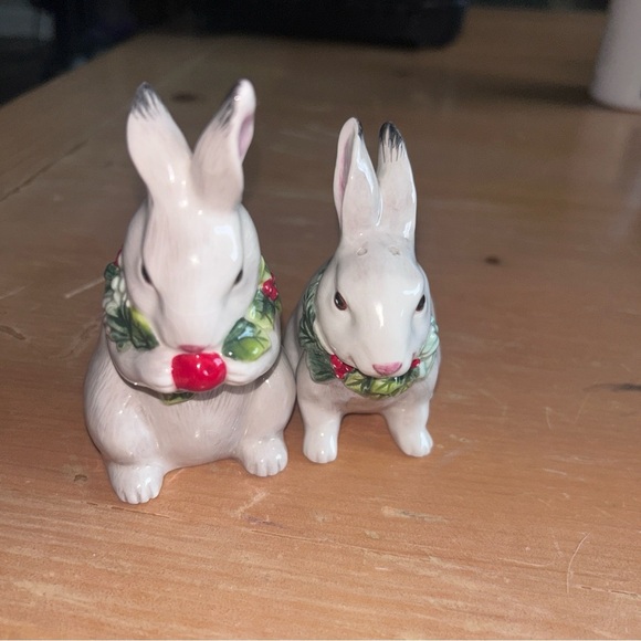 Ceramic Salt & Pepper Bunny Figurines with Holly Accents - Picture 2 of 6